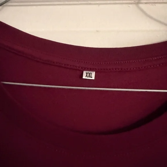 Red Short Sleeve Crew Neck Tee with Heart Graphic - Picture 2 of 2